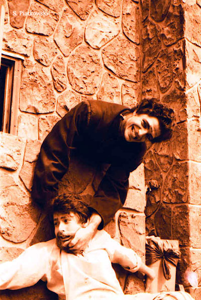 [Frankenstein & Victim]