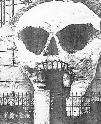 [Doorway To Hell]