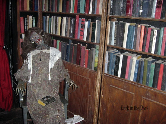 [manor library]