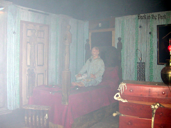 [bedroom stunt]